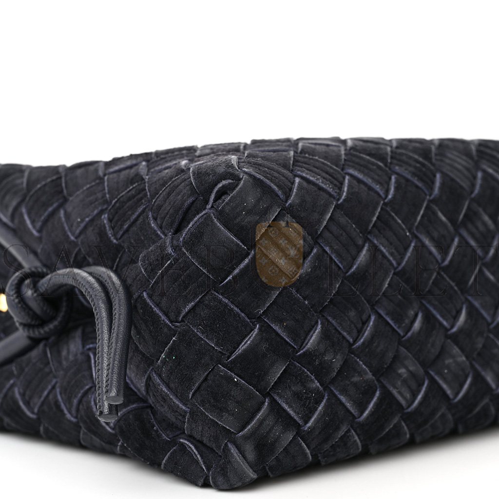 BOTTEGA VENETA SUEDE INTRECCIATO SMALL LOOP CAMERA BAG SPACE (21*17*10cm) BOTTEGA VENETA SUEDE INTRECCIATO SMALL LOOP CAMERA BAG SPACE (21*17*10cm)