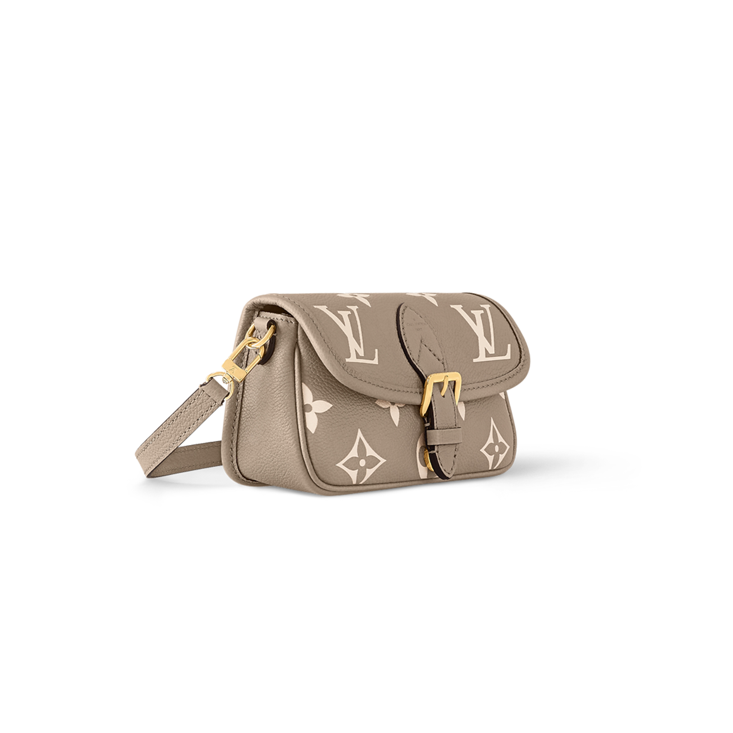 LOUIS VUITTON NANO DIANE M83300 (19*10*6cm) LOUIS VUITTON NANO DIANE M83300 (19*10*6cm)