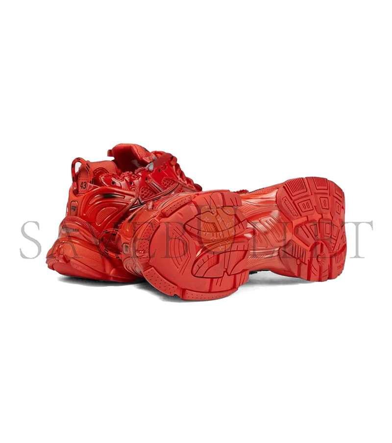 BALENCIAGA RUNNER LOW TOP SNEAKERS RED 677403W3RB16000