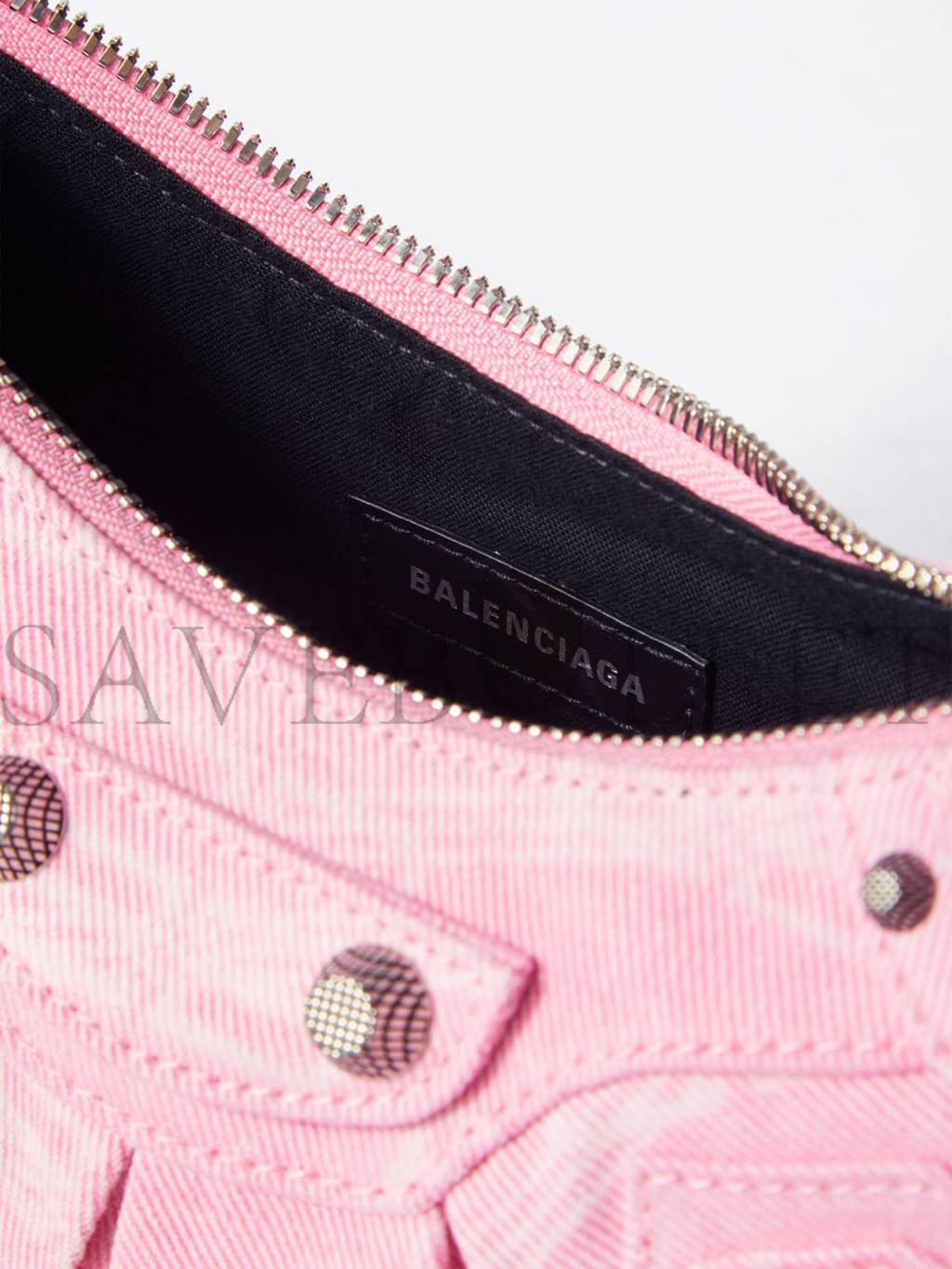 BALENCIAGA PINK LE CAGOLE XS LOGO-PRINT DENIM SHOULDER BAG MATCHESFASHION US (25.6*11.4*7.3cm)