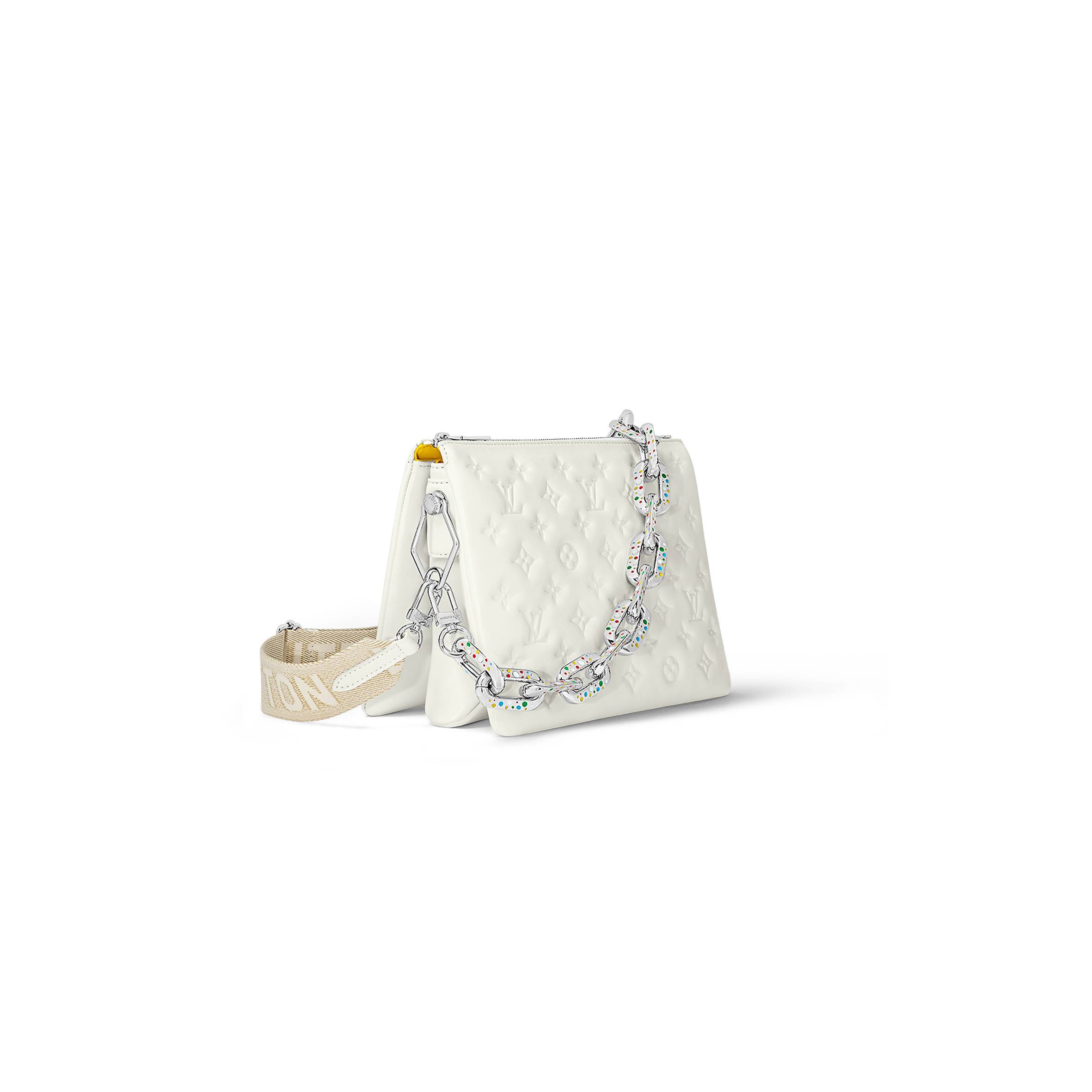 LOUIS VUITTON LV X YK COUSSIN PM M21619 (26*20*12cm) LOUIS VUITTON LV X YK COUSSIN PM M21619 (26*20*12cm)